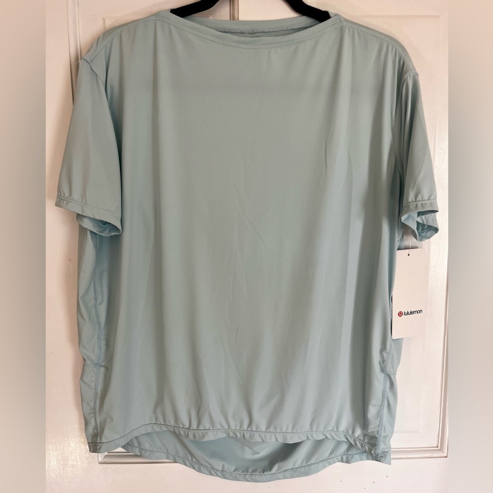 NWT Lululemon swiftly tech ss crew